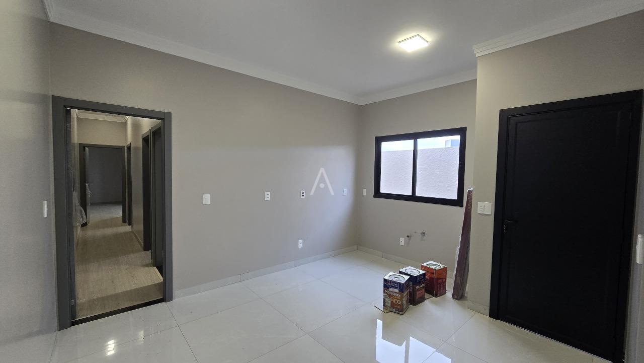 Casa Residencial para à venda no Bairro VILA INDUSTRIAL em TOLEDO: 