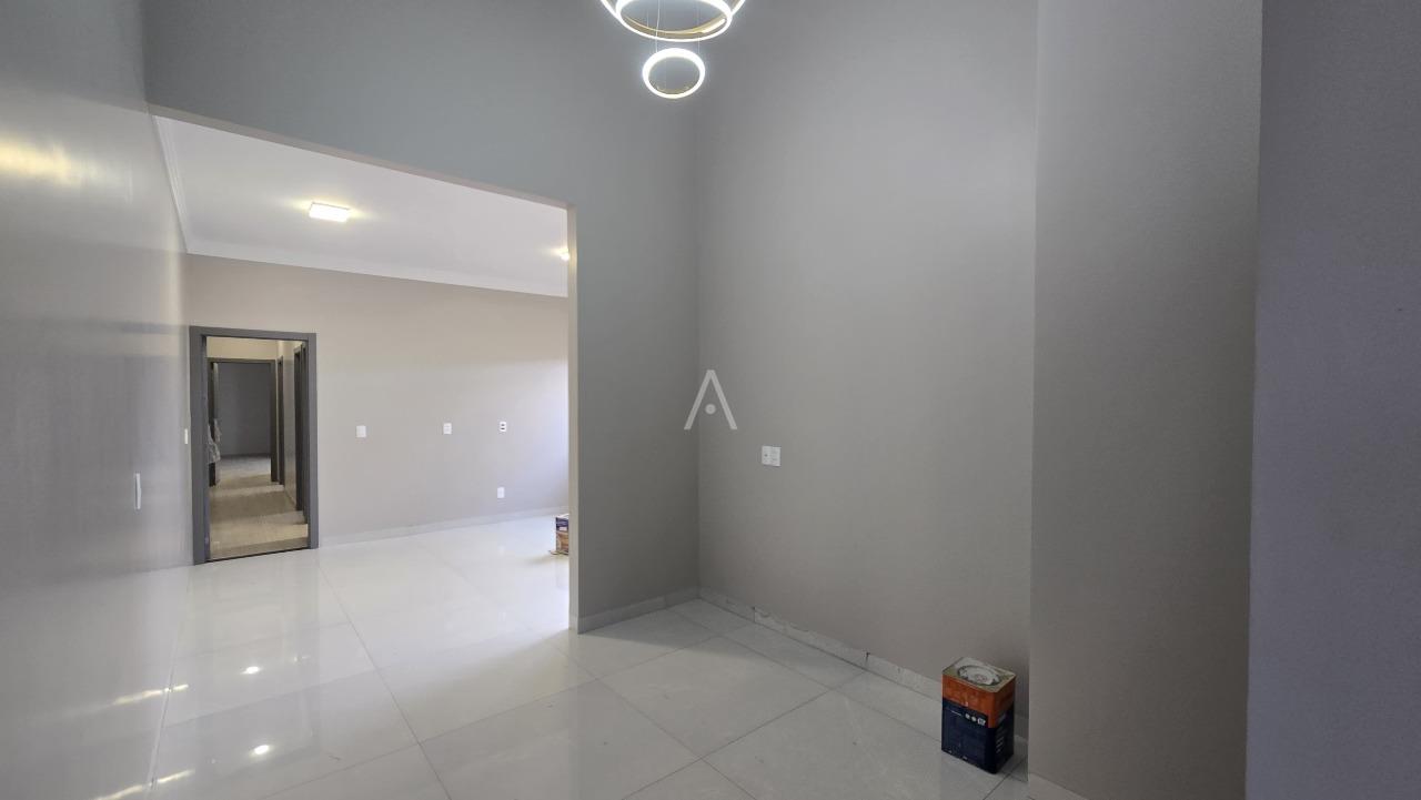 Casa Residencial para à venda no Bairro VILA INDUSTRIAL em TOLEDO: 