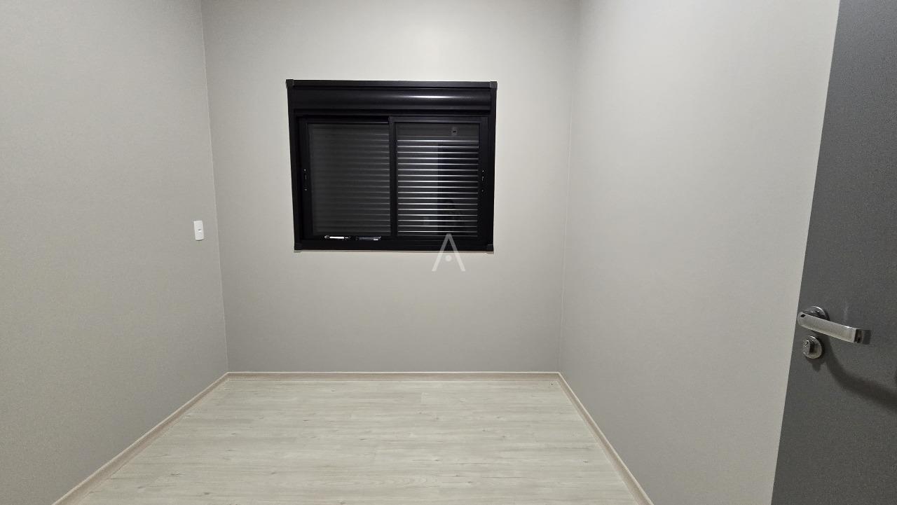 Casa Residencial para à venda no Bairro VILA INDUSTRIAL em TOLEDO: 