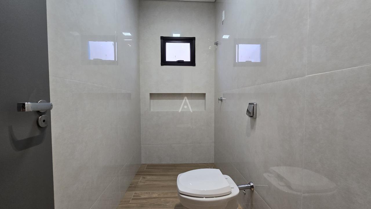 Casa Residencial para à venda no Bairro VILA INDUSTRIAL em TOLEDO: 