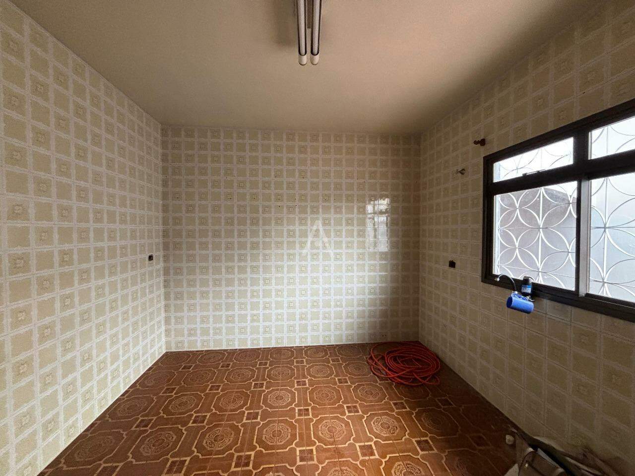 Casa Residencial para para aluguel no Bairro CENTRO em CASCAVEL: