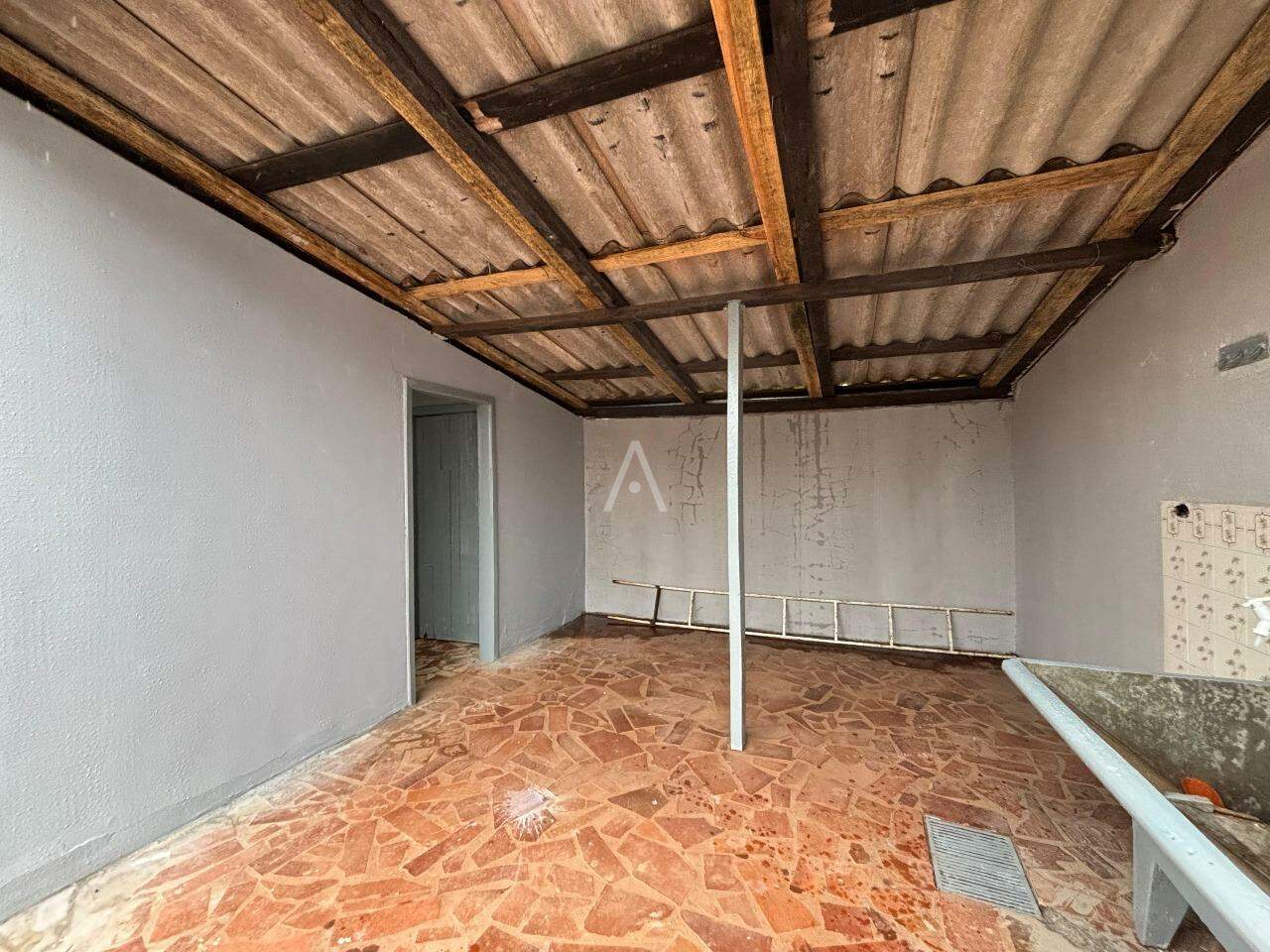 Casa Residencial para para aluguel no Bairro CENTRO em CASCAVEL: