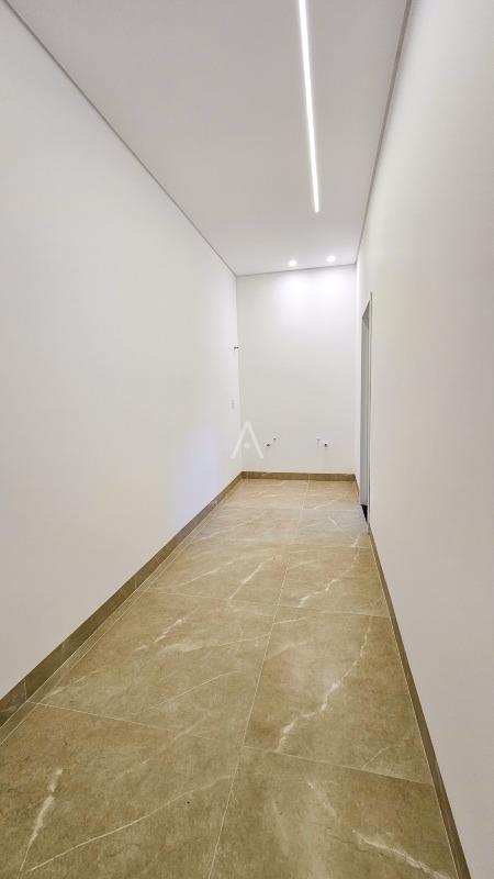 Casa Residencial para à venda no Bairro VILA INDUSTRIAL em TOLEDO: 