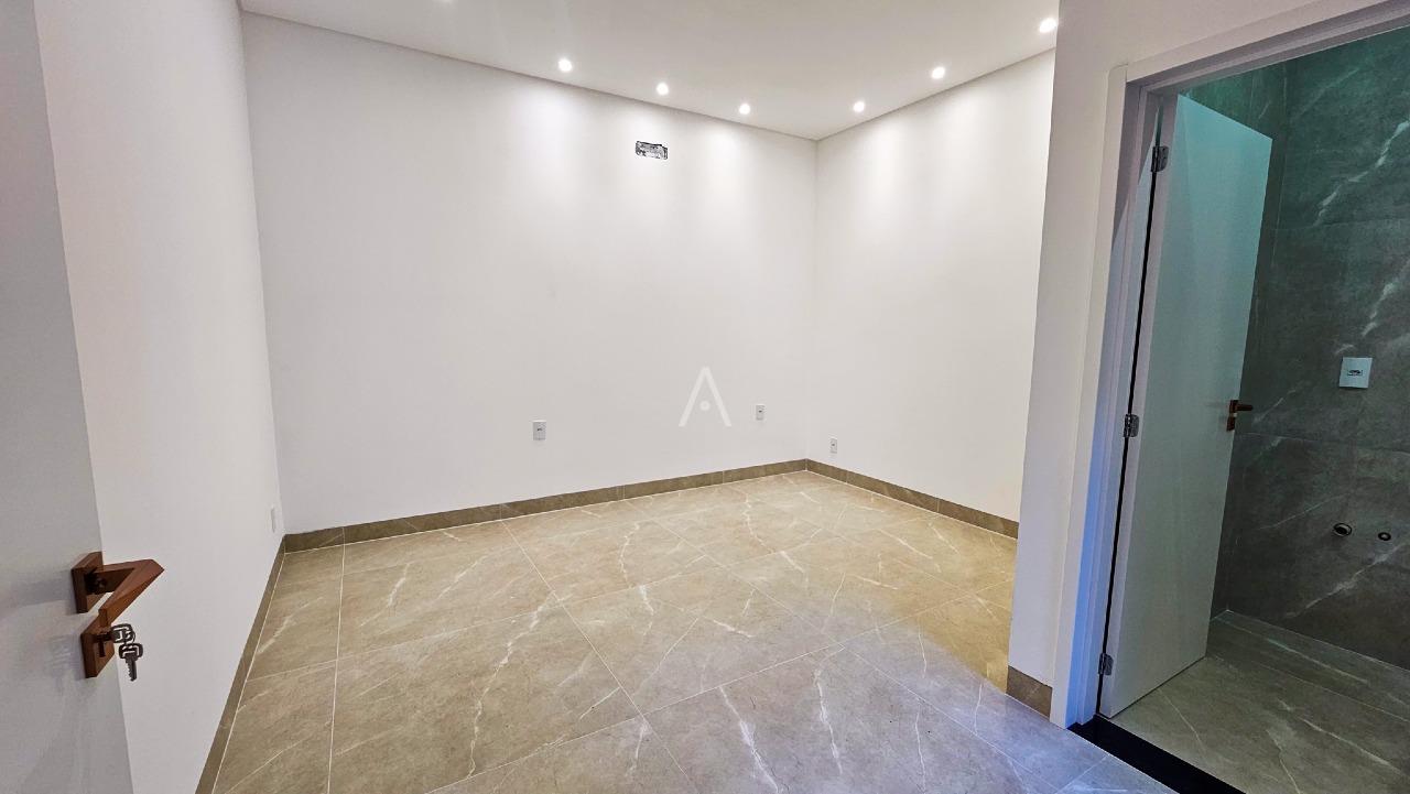 Casa Residencial para à venda no Bairro VILA INDUSTRIAL em TOLEDO: 