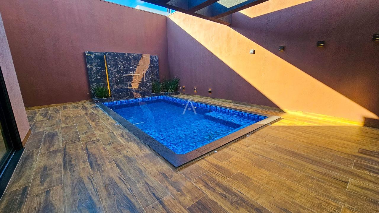 Casa Residencial para à venda no Bairro VILA INDUSTRIAL em TOLEDO: 