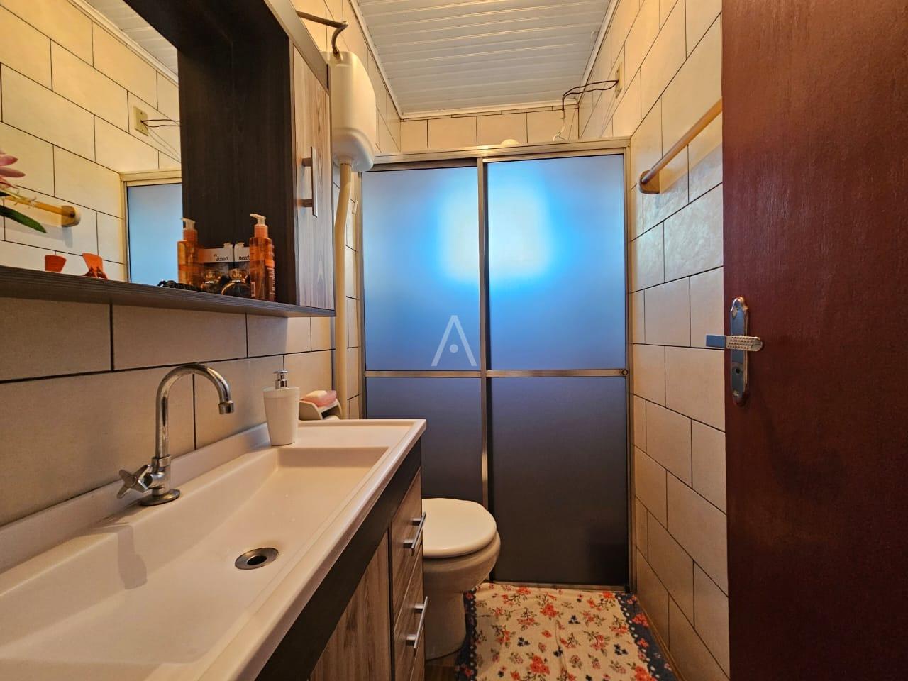 Casa Residencial para à venda no Bairro ALTO ALEGRE em CASCAVEL: 