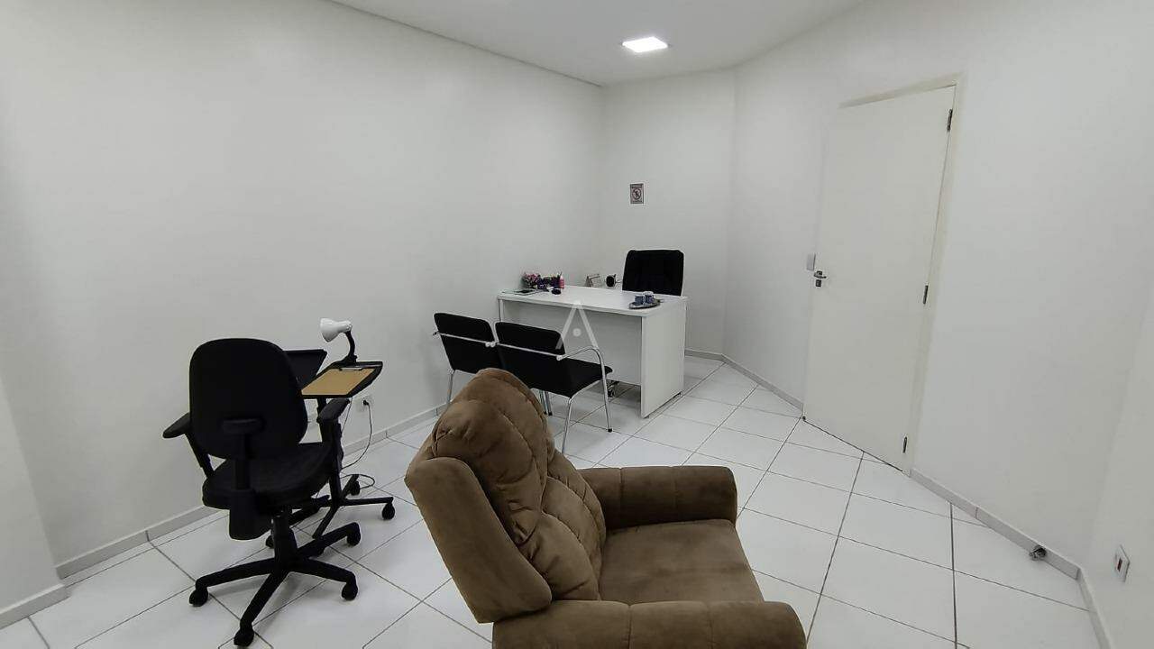 Sala Comercial para para aluguel no Bairro TOCANTINS em TOLEDO: 