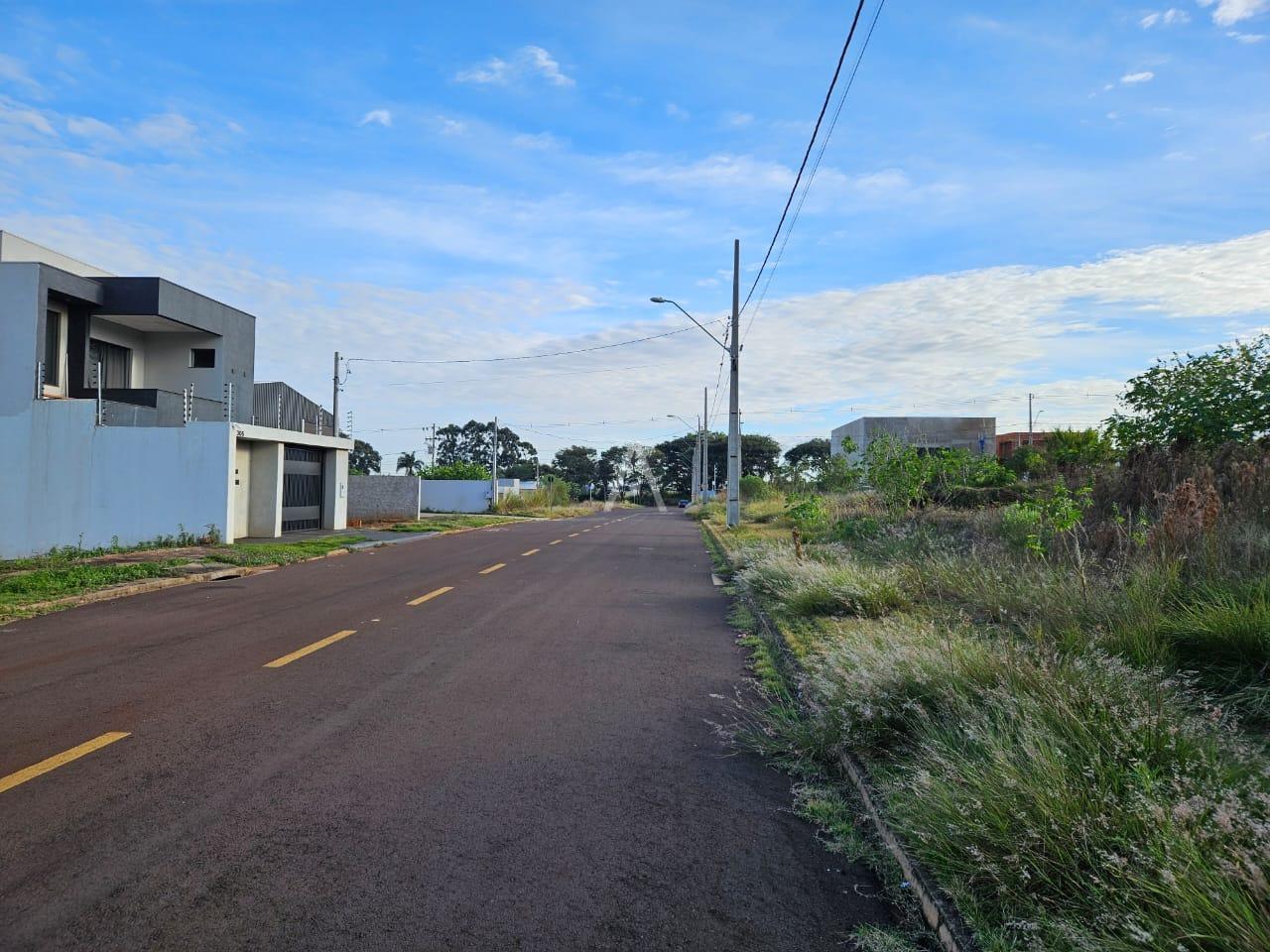 Terreno para à venda no Bairro Vista Linda em CASCAVEL: 
