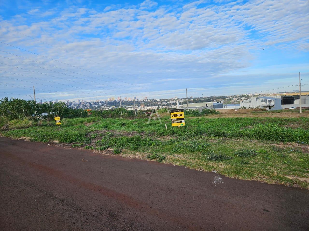 Terreno para à venda no Bairro Vista Linda em CASCAVEL: 