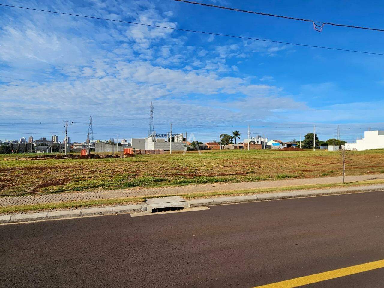 Terreno para à venda no Bairro PARQUE VERDE em CASCAVEL: 
