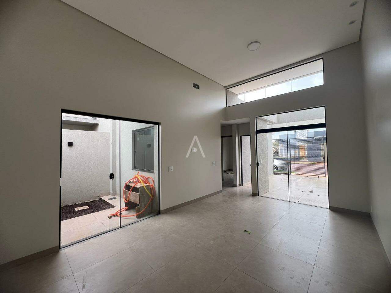 Casa Residencial para à venda no Bairro JARDIM PANORAMA em TOLEDO: 