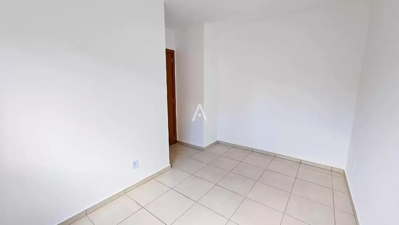 Apartamento para à venda no Bairro SANTA CRUZ em CASCAVEL: 