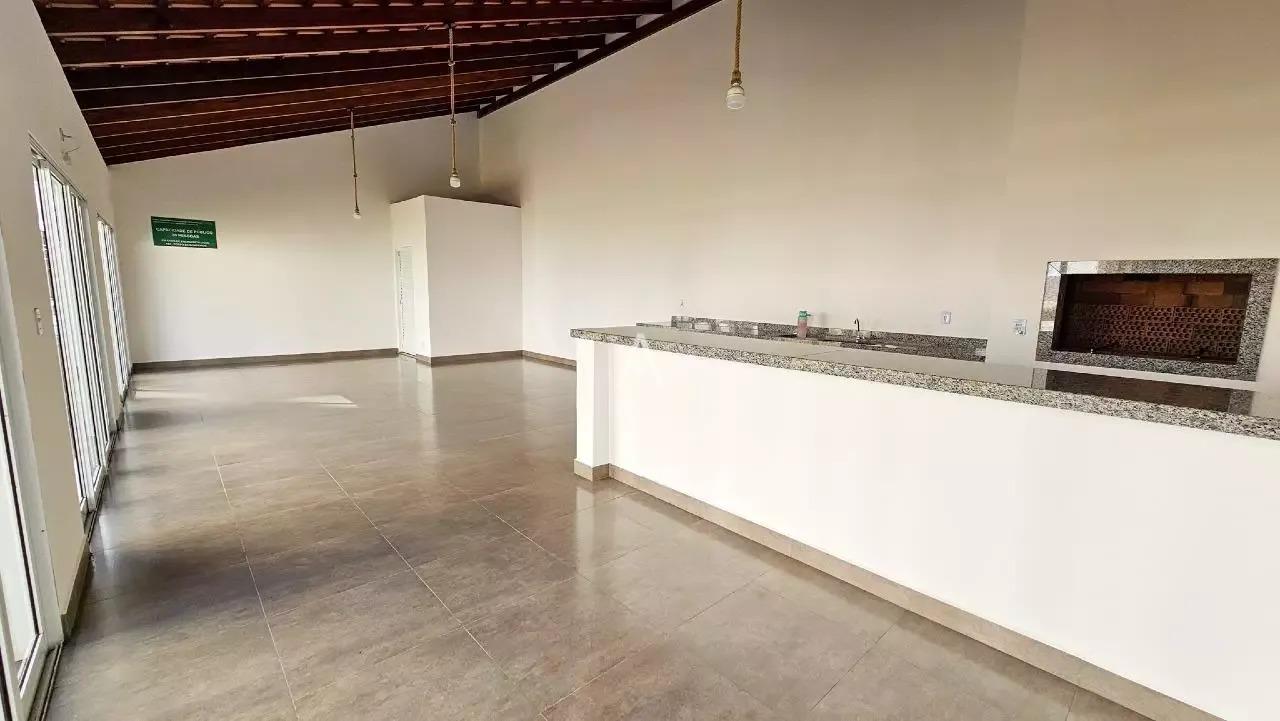 Apartamento para à venda no Bairro SANTA CRUZ em CASCAVEL: 