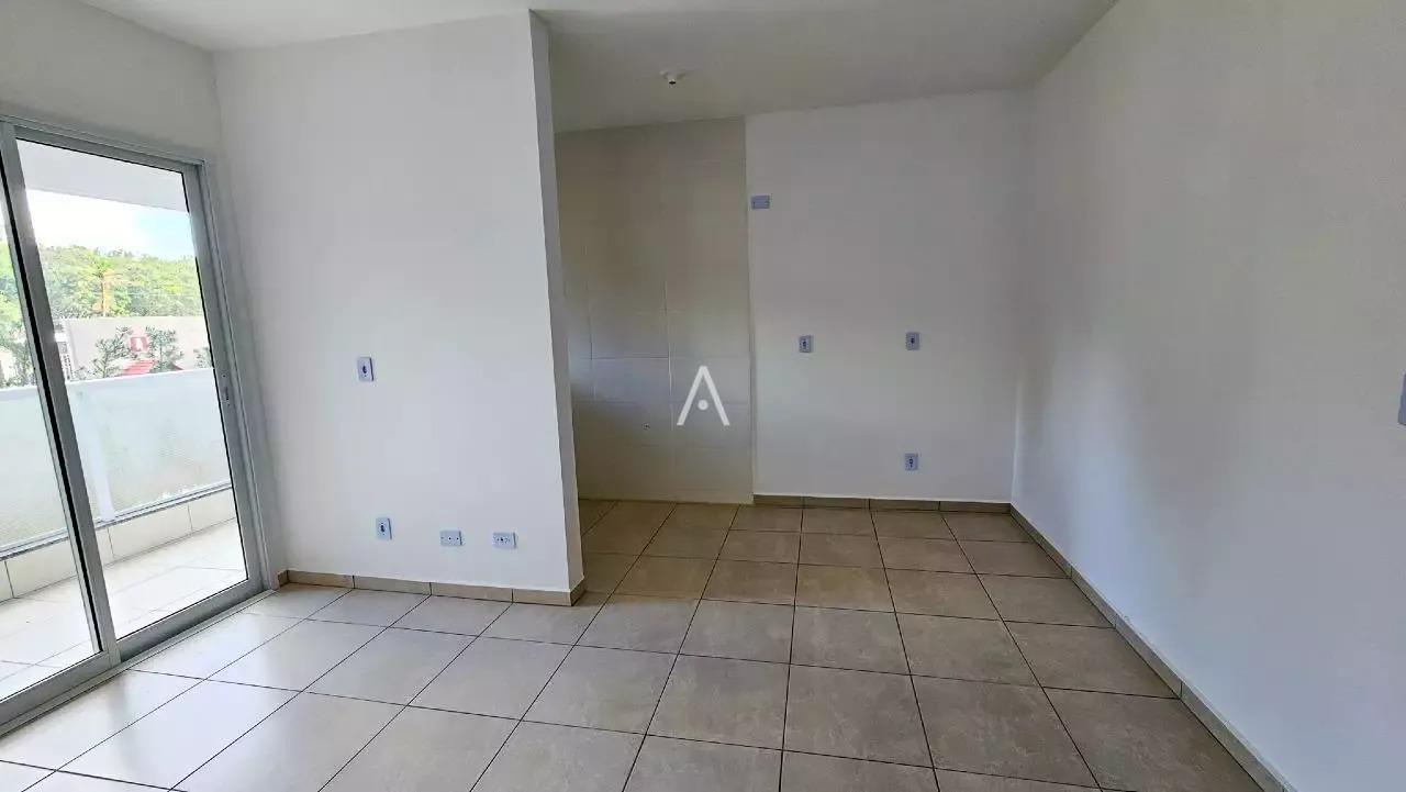 Apartamento para à venda no Bairro SANTA CRUZ em CASCAVEL: 