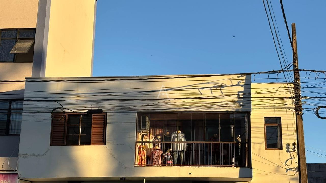 Apartamento para à venda no Bairro CENTRO em TOLEDO: 