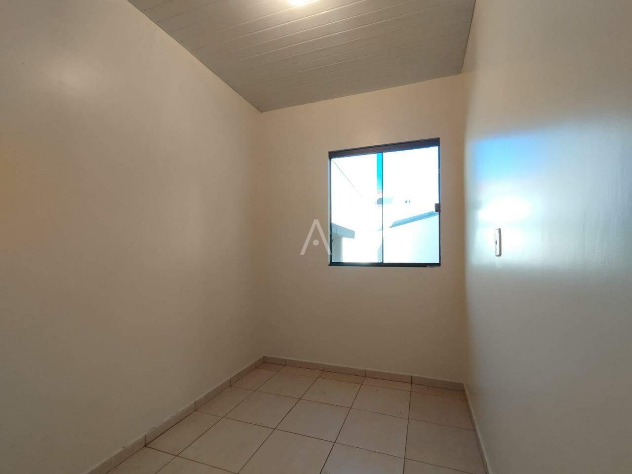 Casa Residencial para para aluguel no Bairro COUNTRY em CASCAVEL: DEPÓSITO 