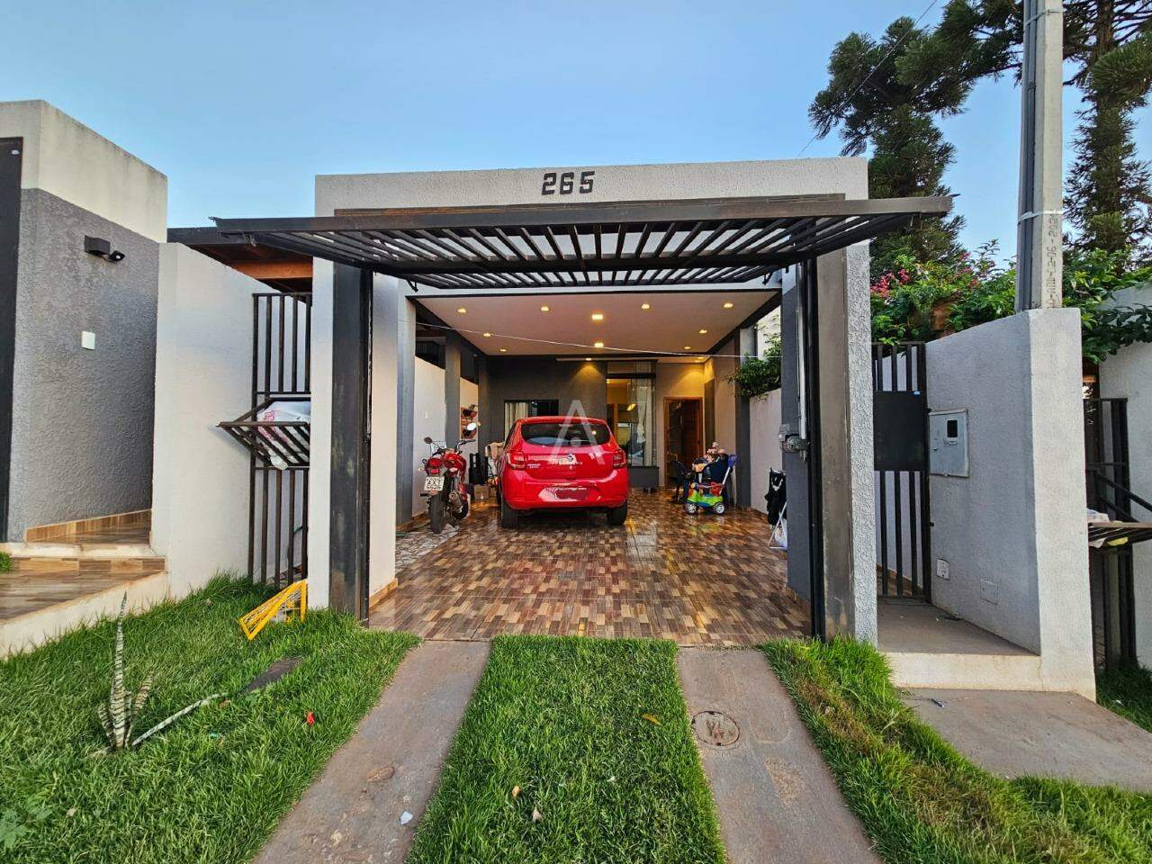 Casa Residencial para à venda no Bairro JARDIM BRESSAN em TOLEDO: 