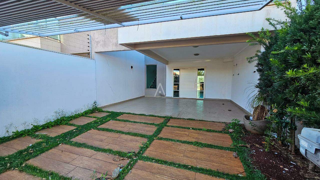 Sobrado para para aluguel no Bairro JARDIM GISELA em TOLEDO: 