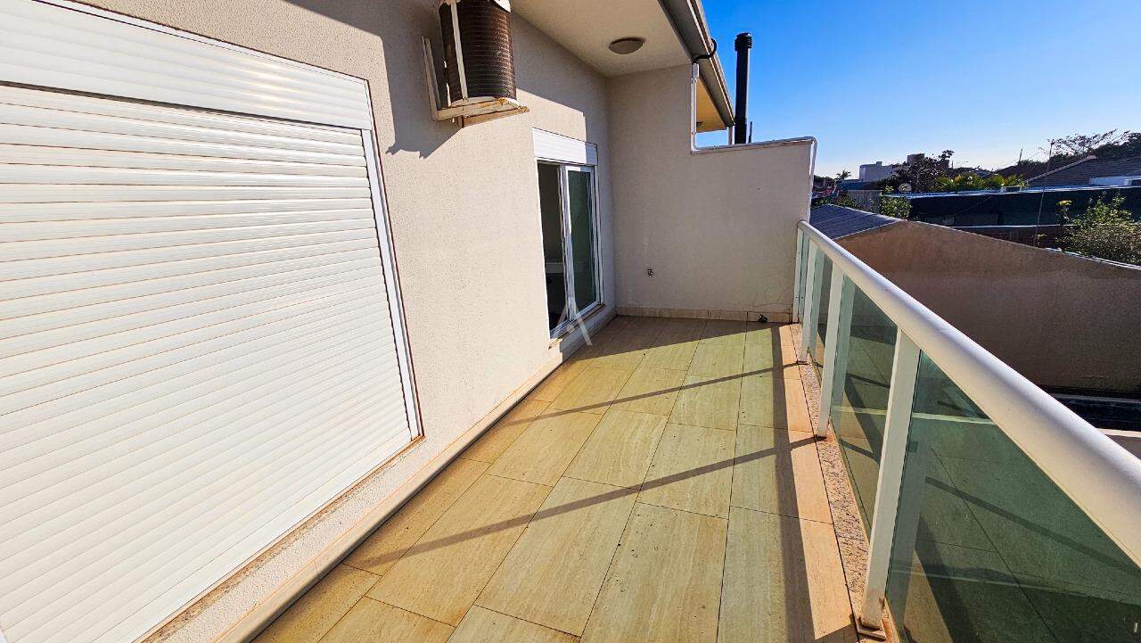 Sobrado para para aluguel no Bairro JARDIM GISELA em TOLEDO: 