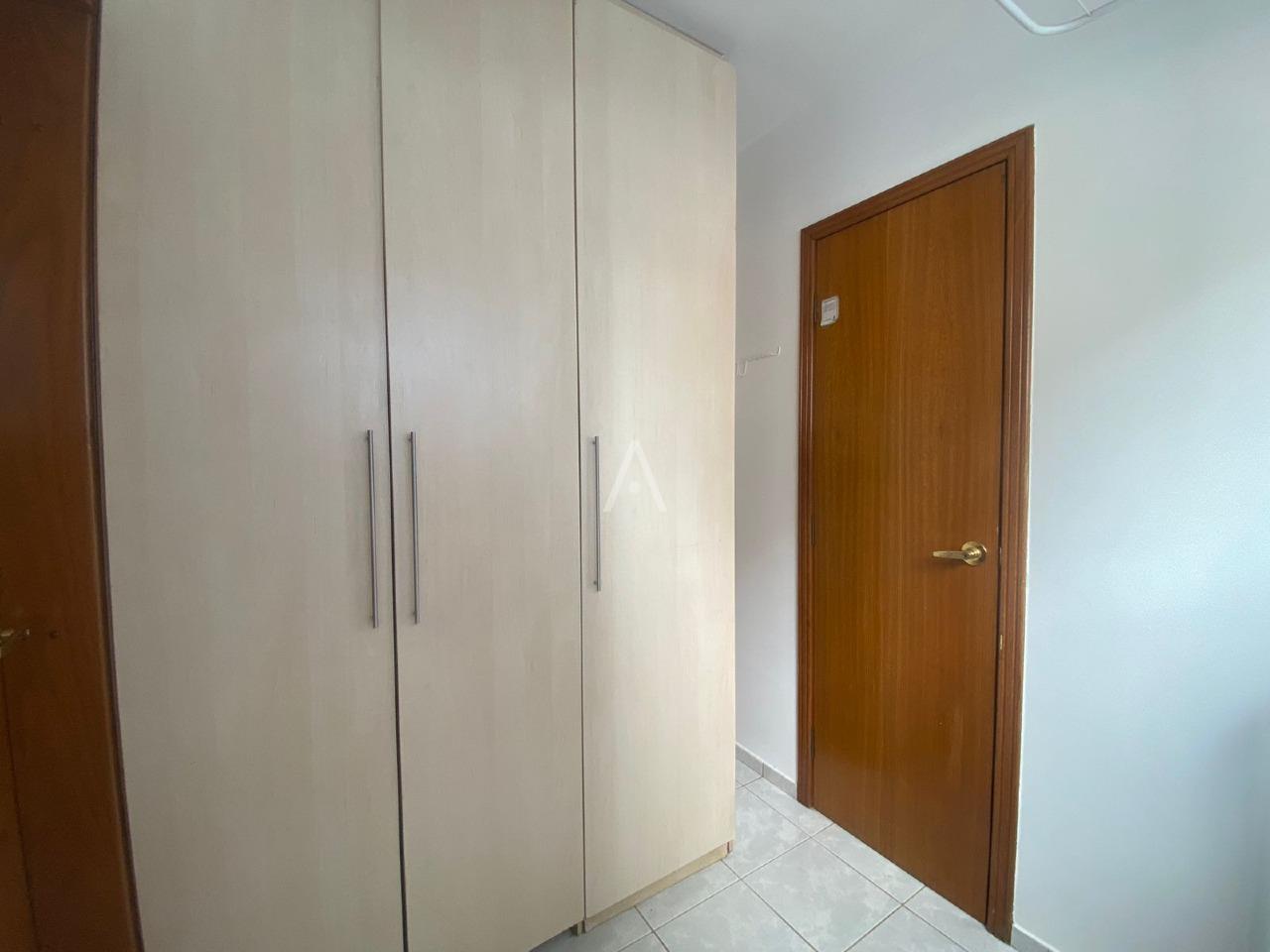 Apartamento para à venda no Bairro CENTRO em CASCAVEL: