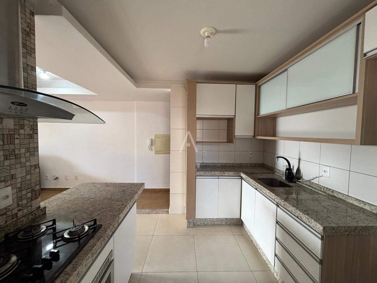 Apartamento para para aluguel no Bairro PACAEMBU em CASCAVEL: 