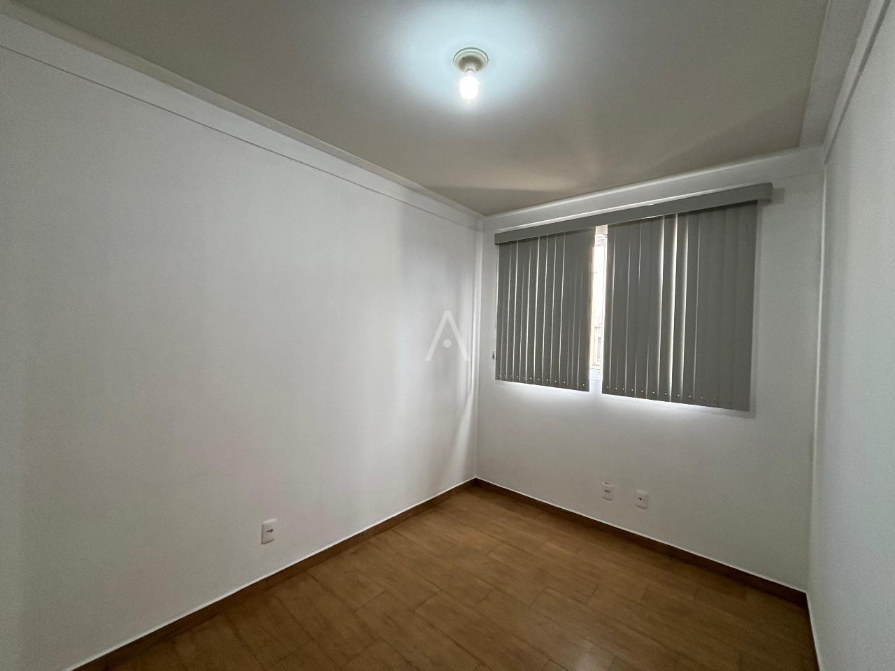 Apartamento para para aluguel no Bairro PACAEMBU em CASCAVEL: 