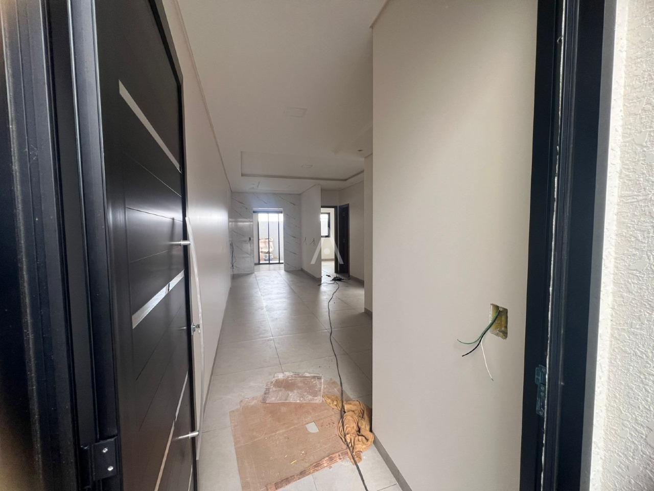 Casa Residencial para à venda no Bairro COOPAGRO em TOLEDO: 