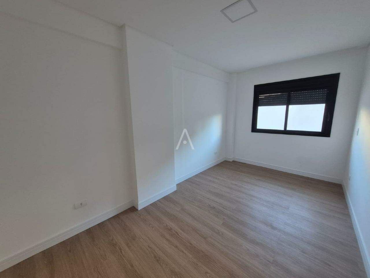Apartamento para à venda no Bairro CENTRO em CASCAVEL: