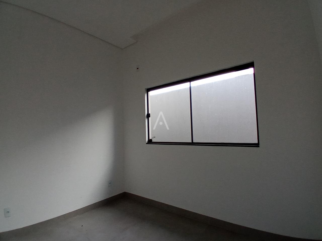 Casa Residencial para à venda no Bairro JARDIM COOPAGRO em TOLEDO: 