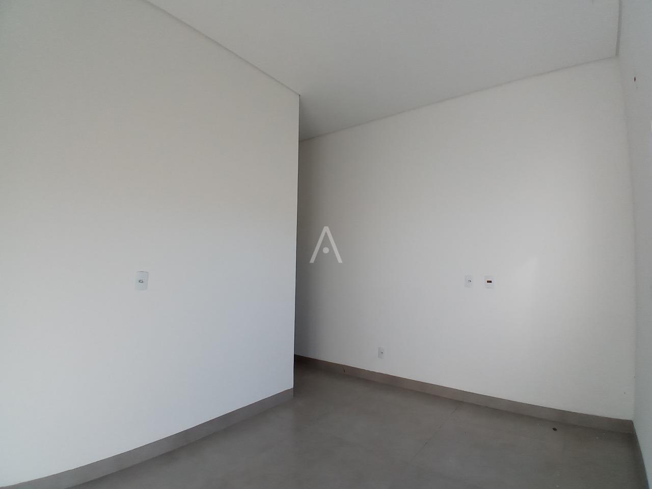 Casa Residencial para à venda no Bairro JARDIM COOPAGRO em TOLEDO: 