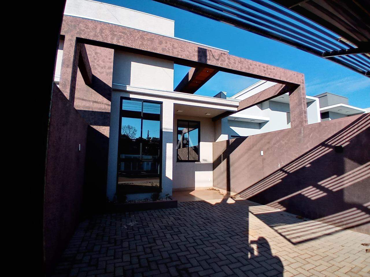 Casa Residencial para à venda no Bairro JARDIM COOPAGRO em TOLEDO: 