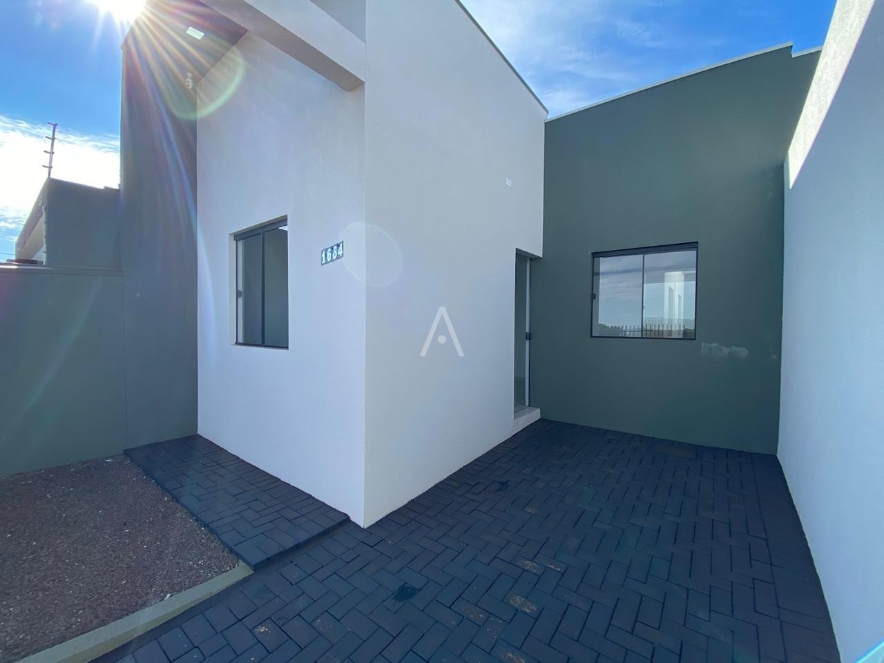 Casa Residencial para à venda no Bairro PINHEIRINHO em TOLEDO: 