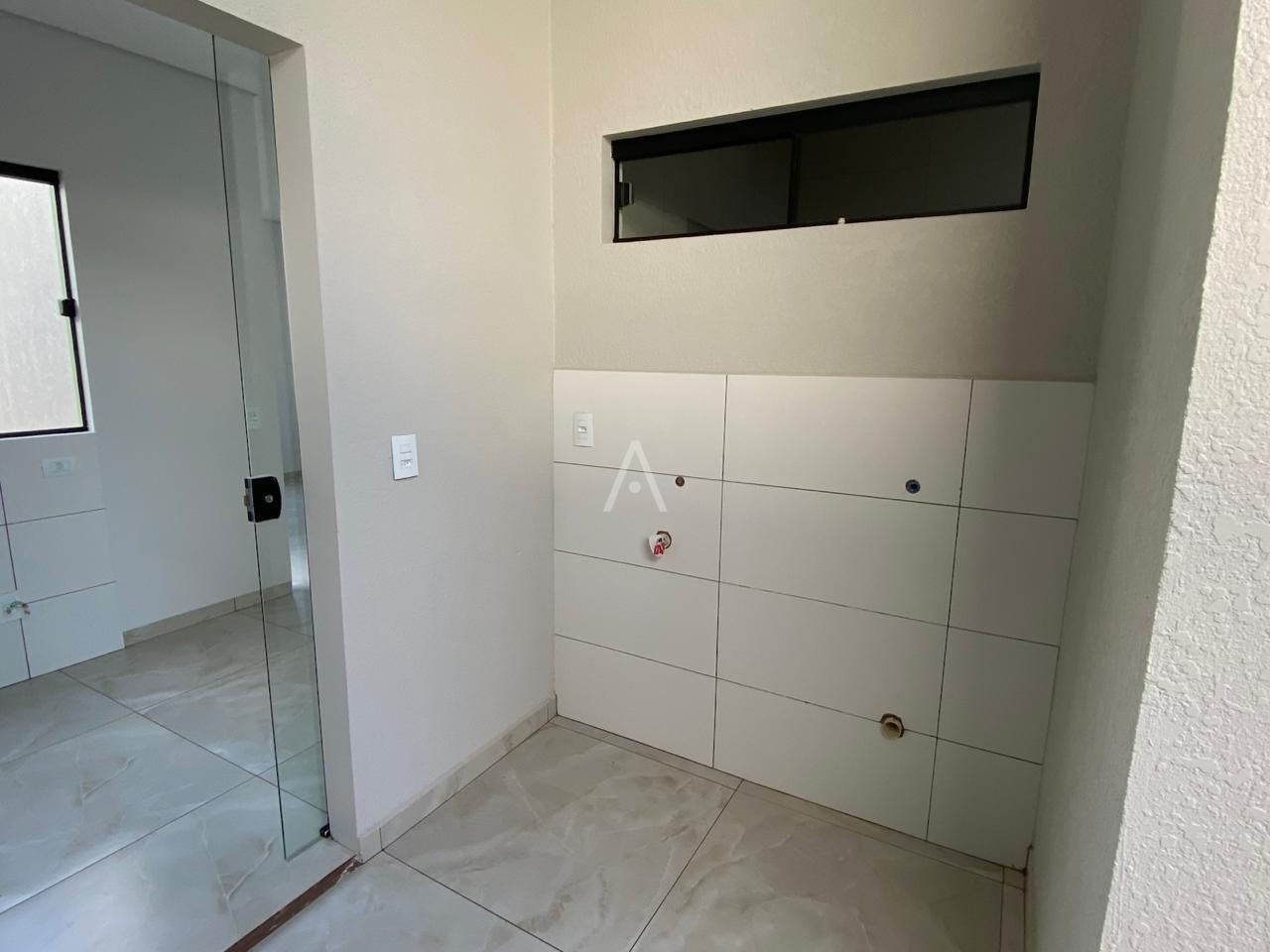 Casa Residencial para à venda no Bairro PINHEIRINHO em TOLEDO: 