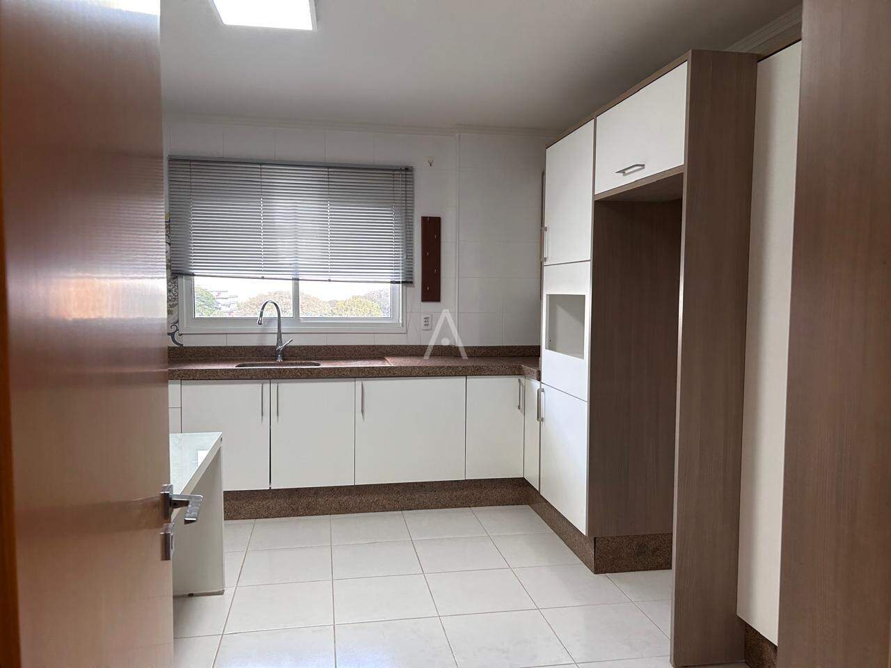 Apartamento para à venda no Bairro CENTRO em CASCAVEL: cozinha