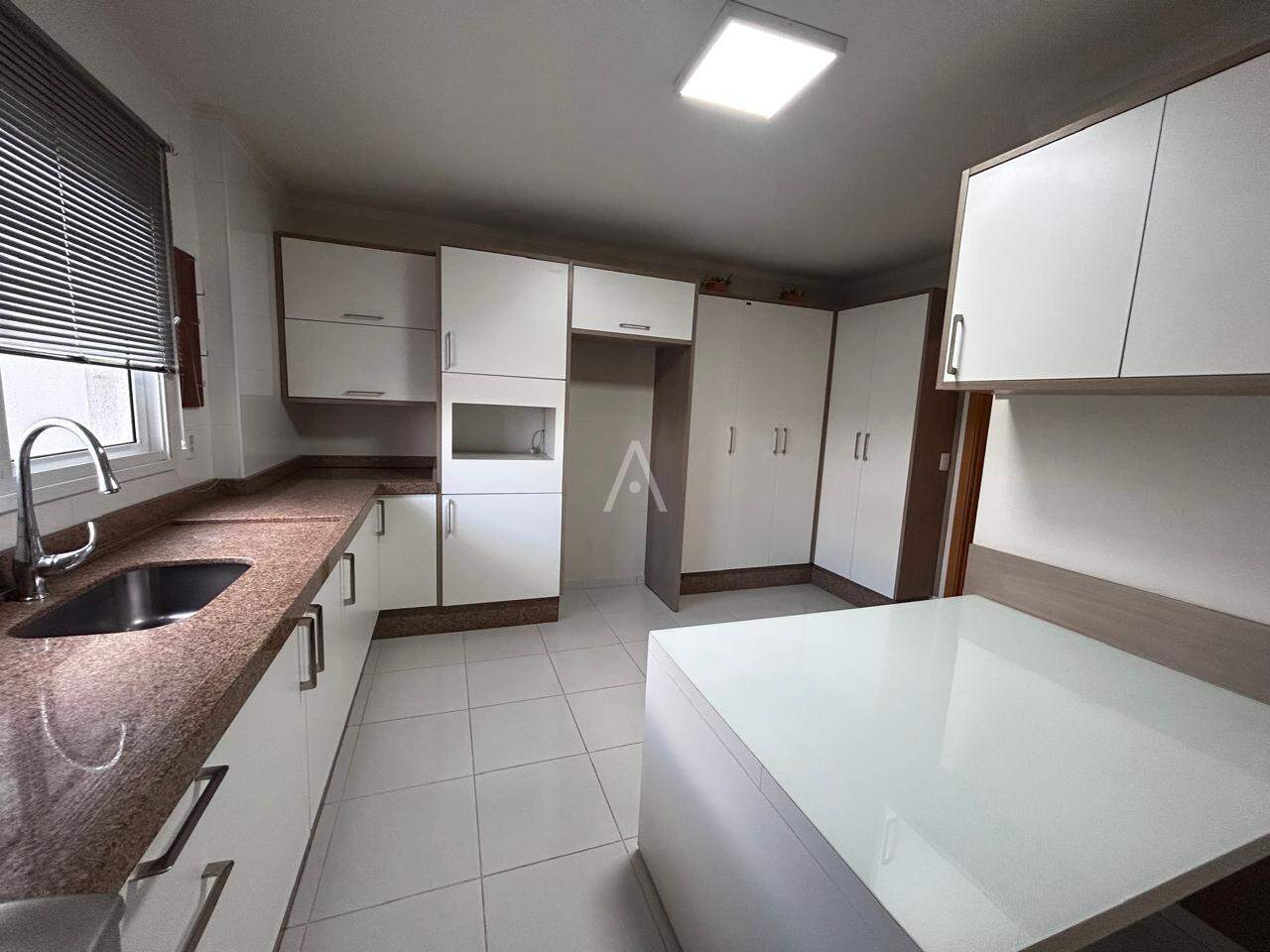 Apartamento para à venda no Bairro CENTRO em CASCAVEL: cozinha