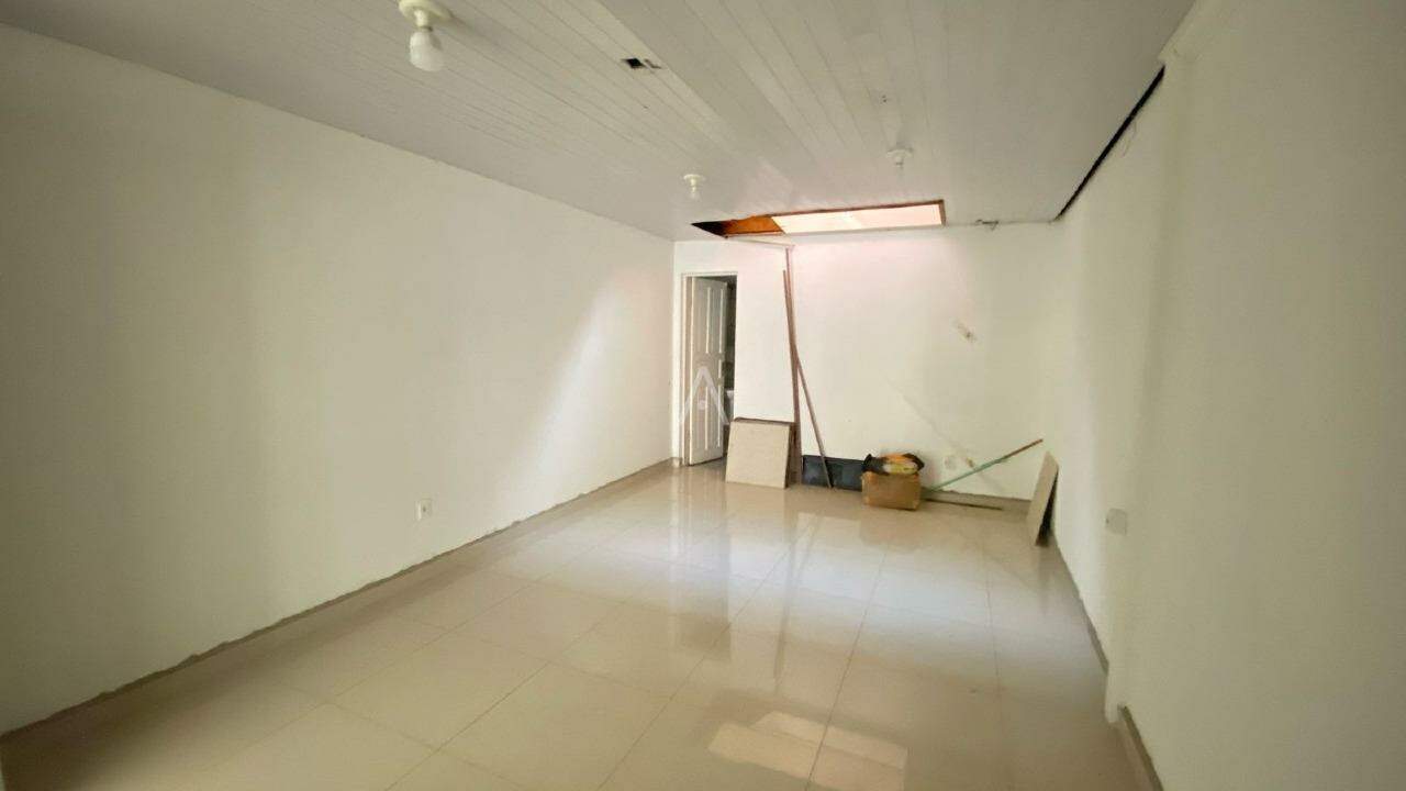 Sala Comercial para para aluguel no Bairro CENTRO em CASCAVEL: 