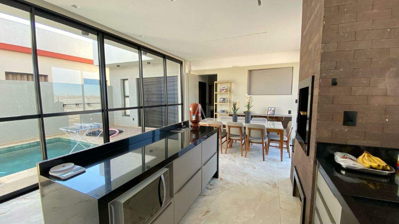 Casa Residencial para para aluguel no Bairro Malucelli em SANTA TEREZA DO OESTE: 