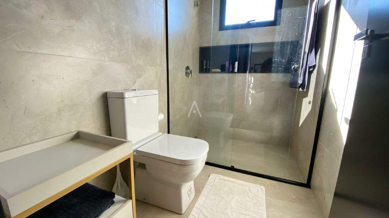 Casa Residencial para para aluguel no Bairro Malucelli em SANTA TEREZA DO OESTE: 
