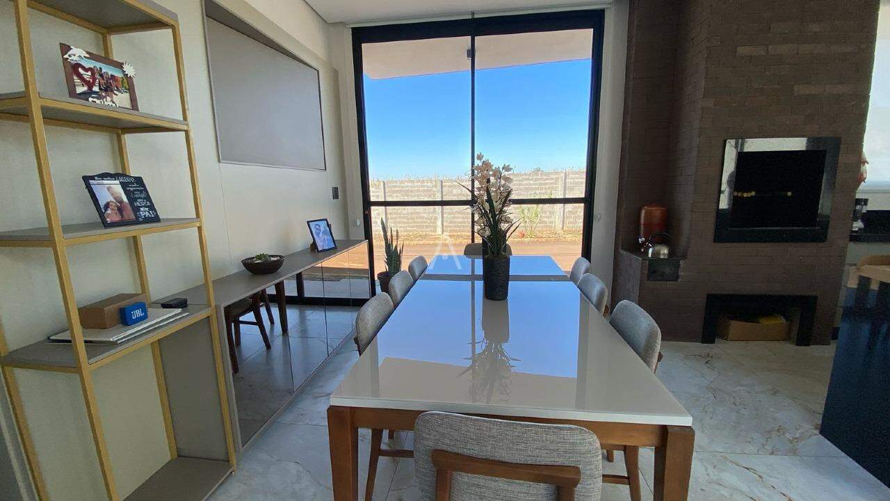 Casa Residencial para para aluguel no Bairro Malucelli em SANTA TEREZA DO OESTE: 