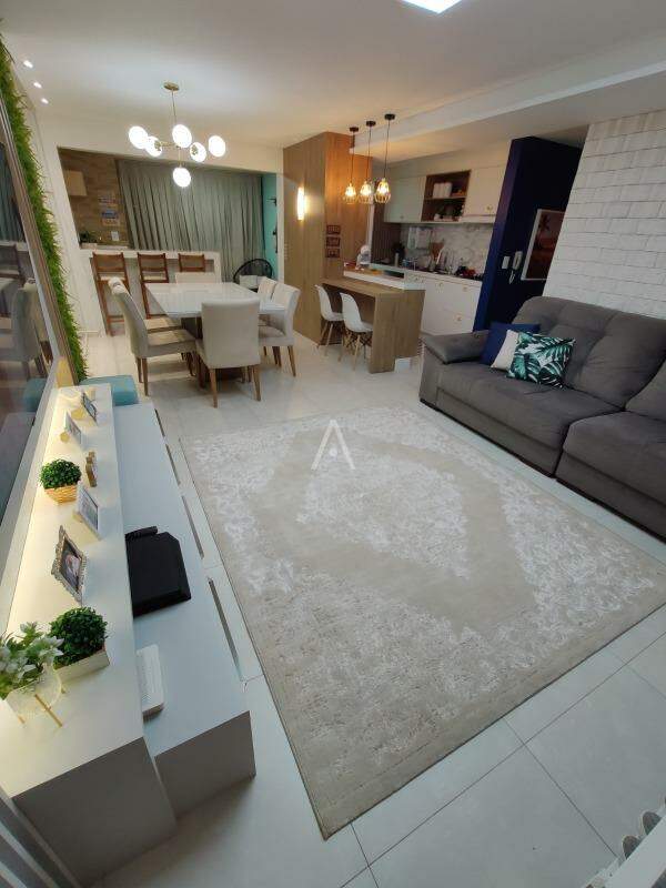Apartamento para à venda no Bairro CANCELLI em CASCAVEL: 