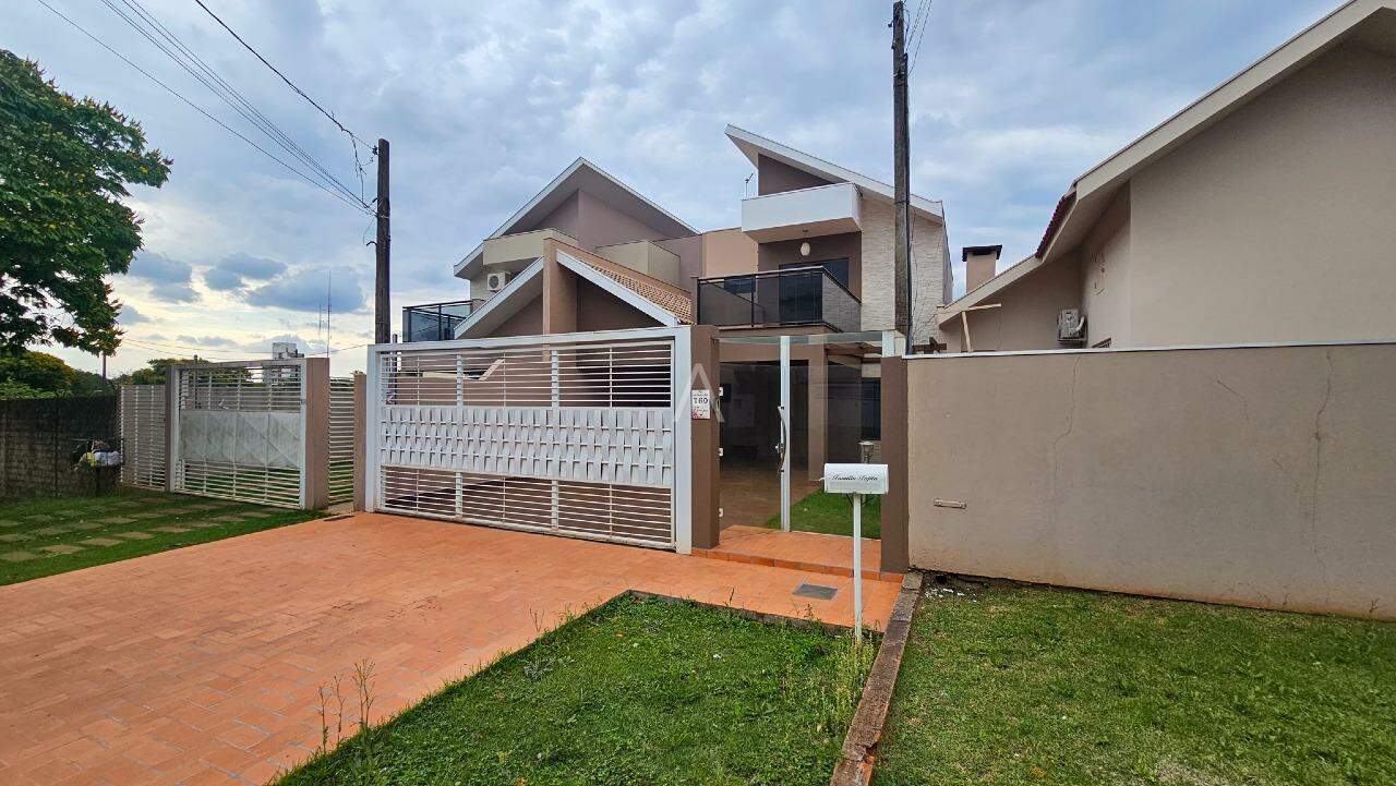 Sobrado para à venda no Bairro JARDIM GISELA em TOLEDO: 