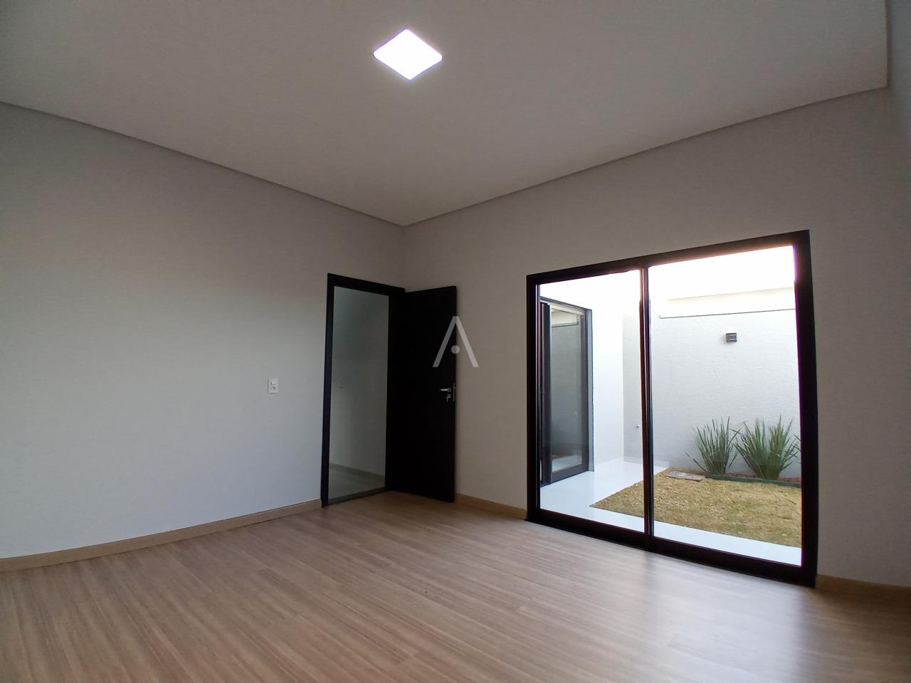 Casa Residencial para à venda no Bairro VILA BECKER em TOLEDO: 