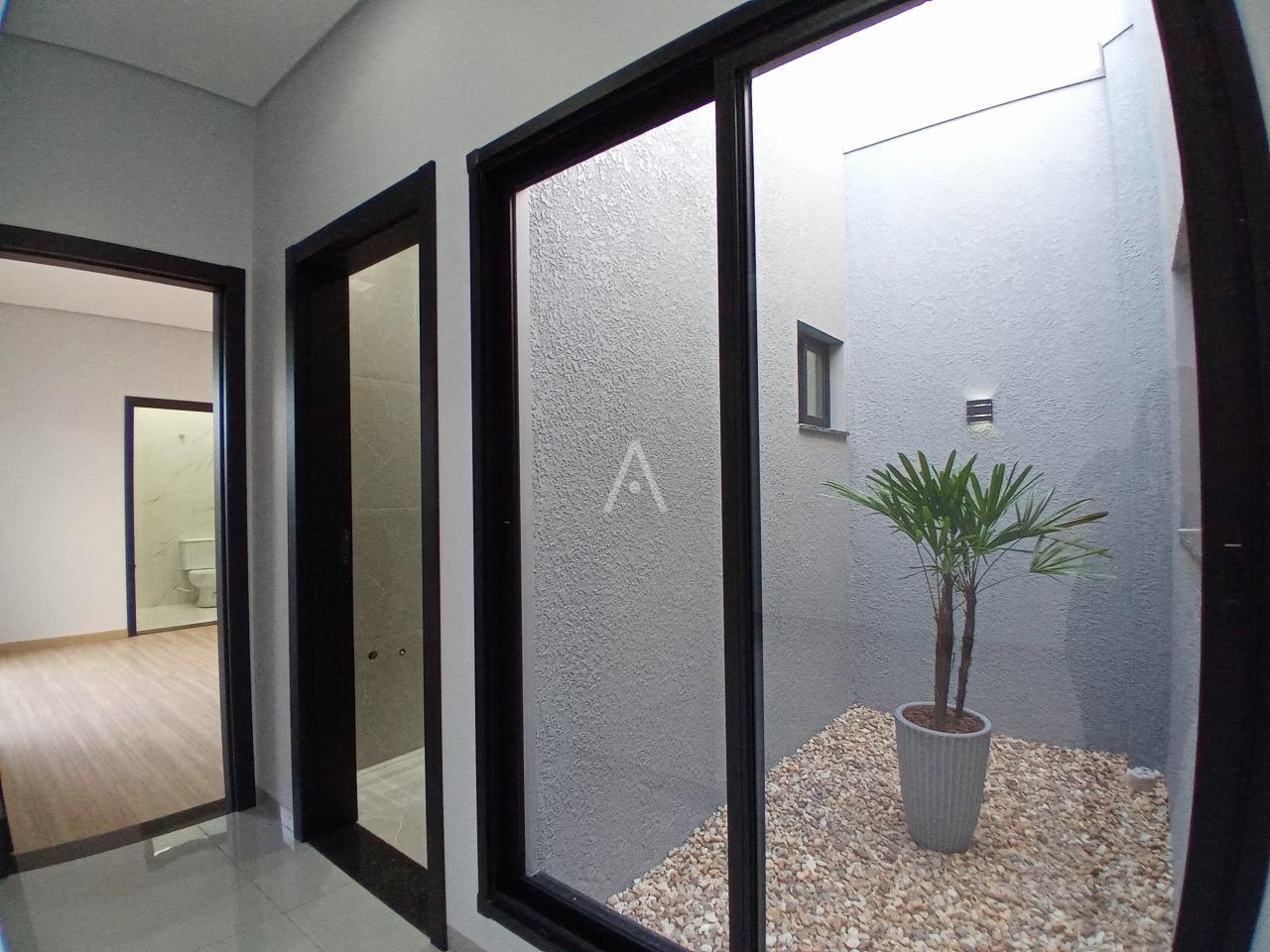 Casa Residencial para à venda no Bairro VILA BECKER em TOLEDO: 