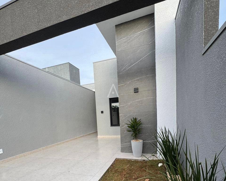 Casa Residencial para à venda no Bairro JARDIM COOPAGRO em TOLEDO: 
