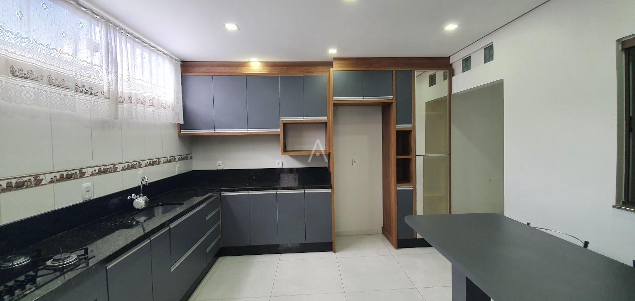 Casa Residencial para à venda no Bairro CASCAVEL VELHO em CASCAVEL: 