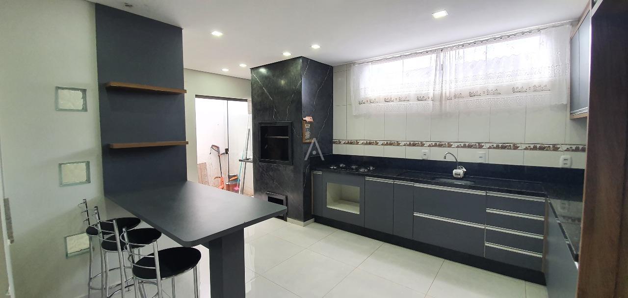 Casa Residencial para à venda no Bairro CASCAVEL VELHO em CASCAVEL: 