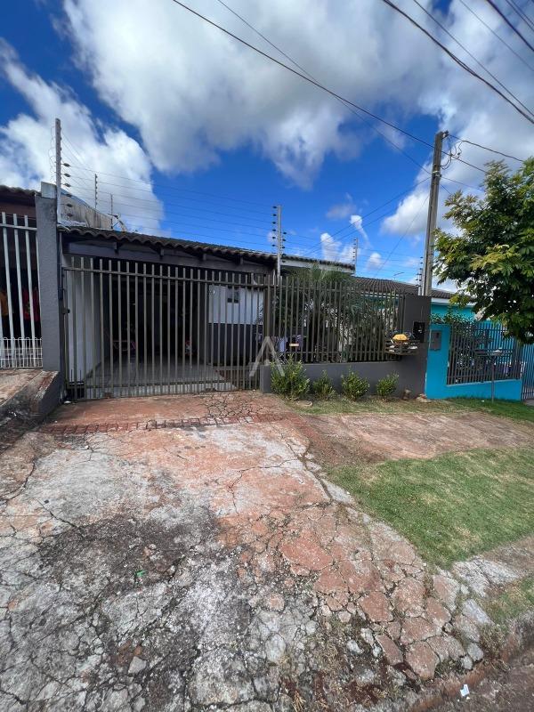 Casa Residencial para à venda no Bairro CASCAVEL VELHO em CASCAVEL: 