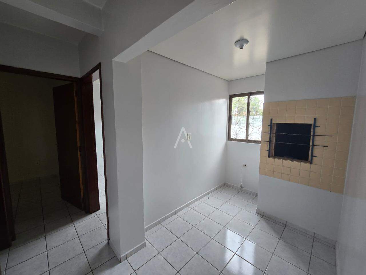 Apartamento para para aluguel no Bairro CENTRO em TOLEDO: 