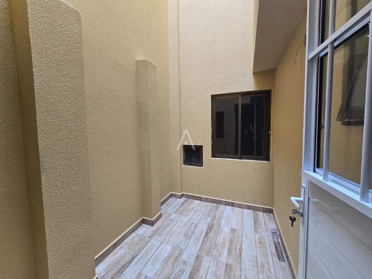 Apartamento para para aluguel no Bairro CENTRO em TOLEDO: 