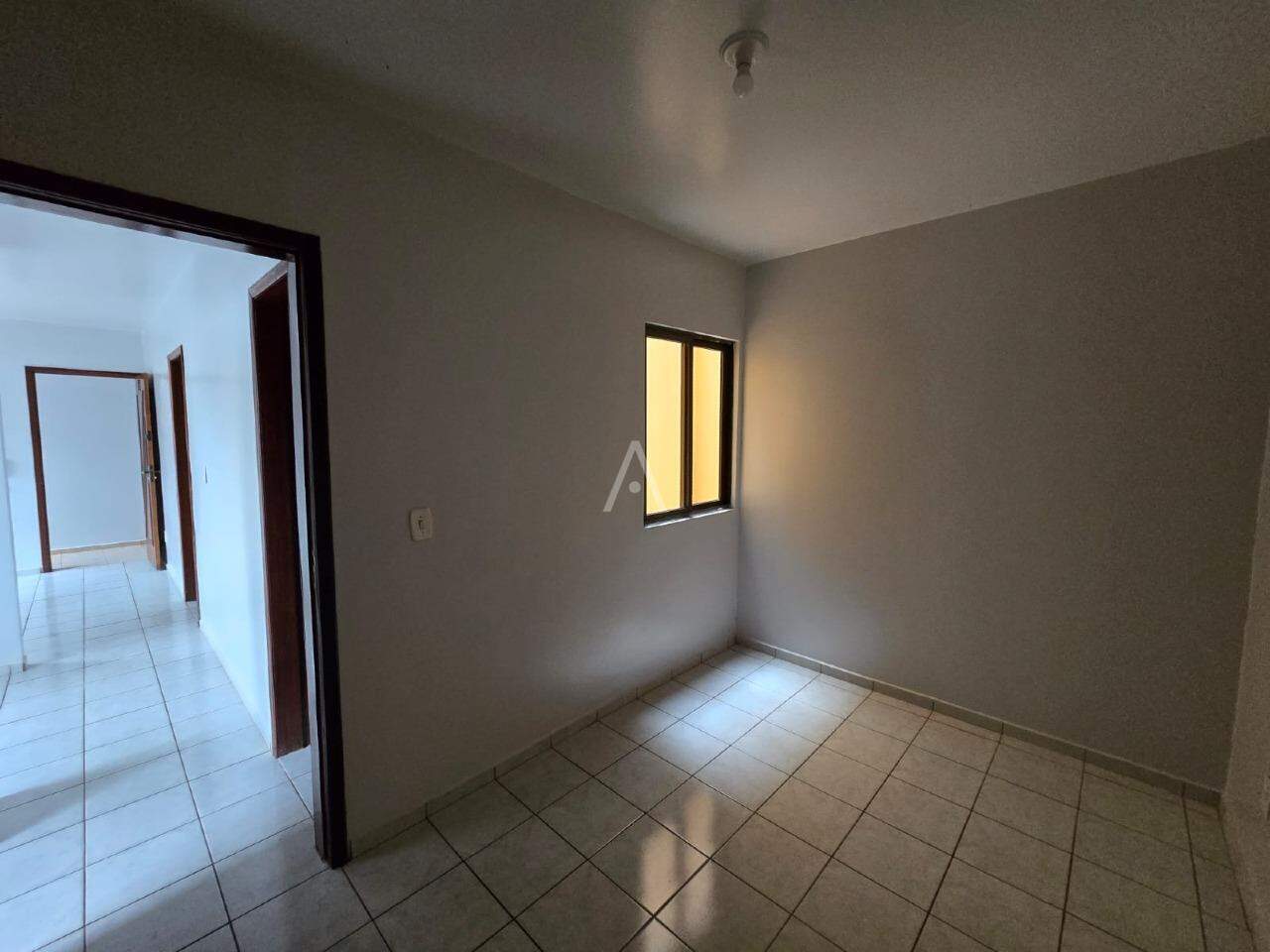 Apartamento para para aluguel no Bairro CENTRO em TOLEDO: 